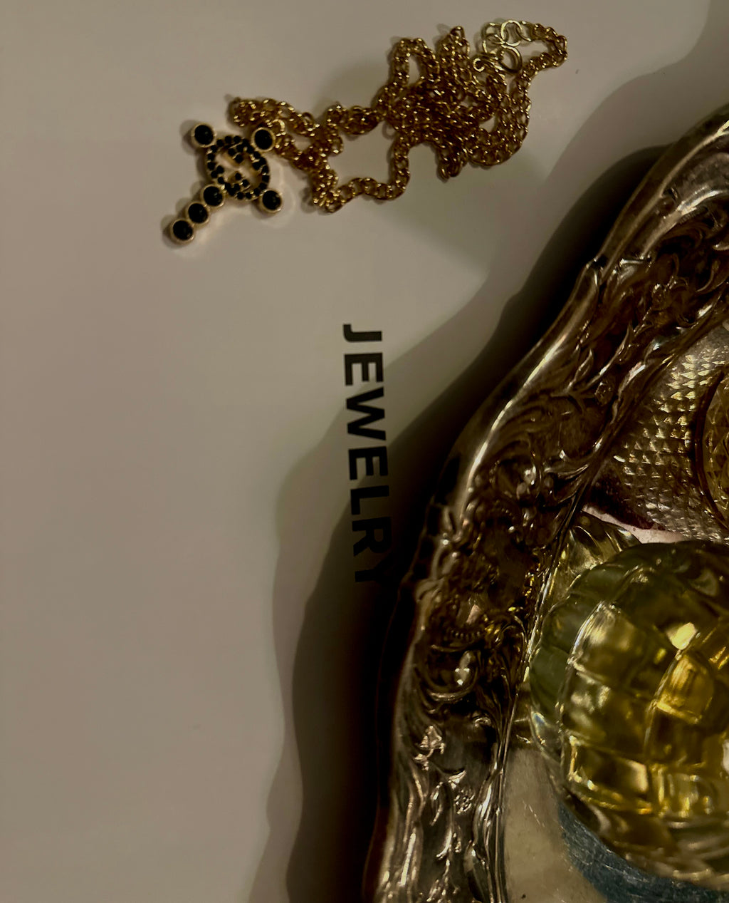 Noir Dynasty Pendantif