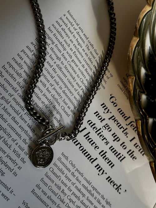 Empress Statement Collier